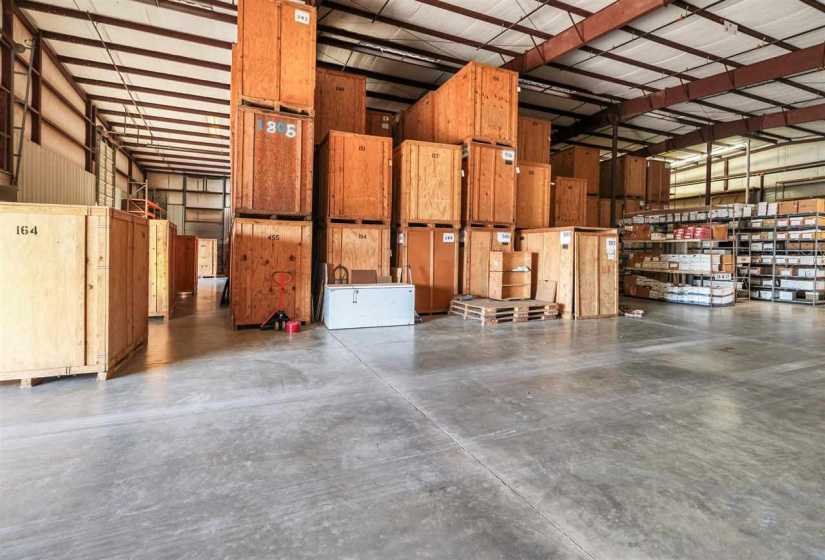31 BathroomsBathrooms,Commercial/industrial,Commercial,6th,1,131902