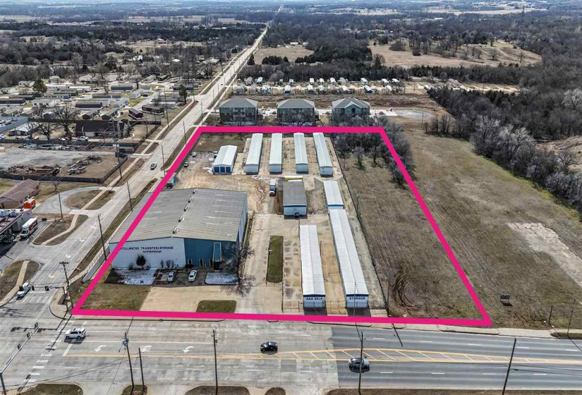 31 BathroomsBathrooms,Commercial/industrial,Commercial,6th,1,131902