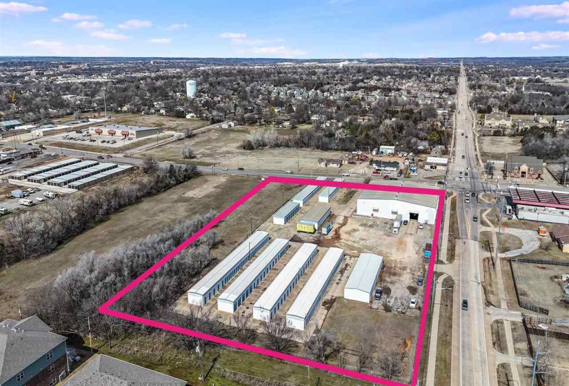 31 BathroomsBathrooms,Commercial/industrial,Commercial,6th,1,131902