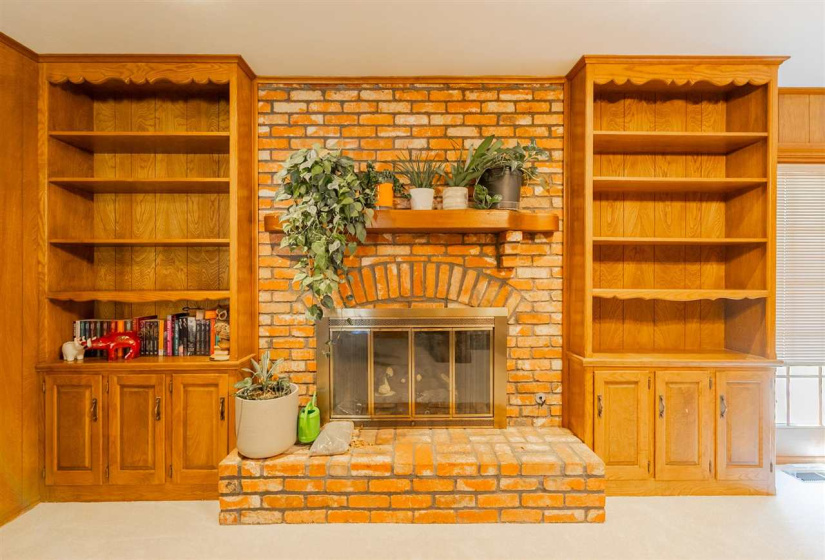 4 Bedrooms Bedrooms, ,2 BathroomsBathrooms,Residential,Single Family,El Camino,2,131901