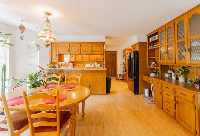 4 Bedrooms Bedrooms, ,2 BathroomsBathrooms,Residential,Single Family,El Camino,2,131901