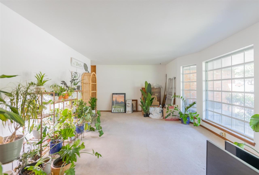 4 Bedrooms Bedrooms, ,2 BathroomsBathrooms,Residential,Single Family,El Camino,2,131901