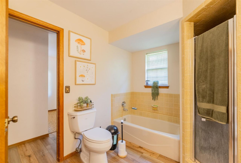 4 Bedrooms Bedrooms, ,2 BathroomsBathrooms,Residential,Single Family,El Camino,2,131901