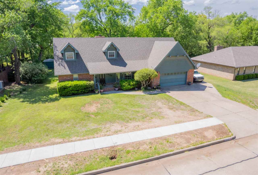 4 Bedrooms Bedrooms, ,2 BathroomsBathrooms,Residential,Single Family,El Camino,2,131901