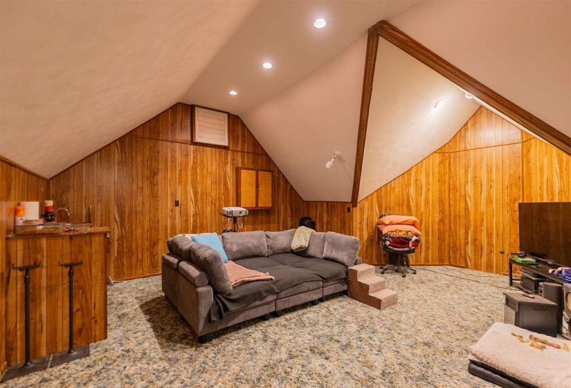 4 Bedrooms Bedrooms, ,2 BathroomsBathrooms,Residential,Single Family,El Camino,2,131901