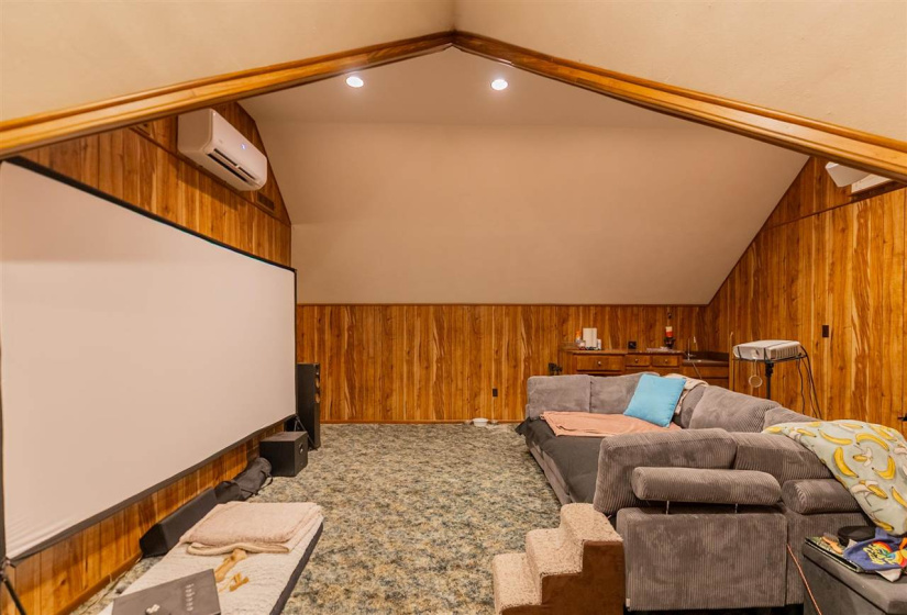 4 Bedrooms Bedrooms, ,2 BathroomsBathrooms,Residential,Single Family,El Camino,2,131901