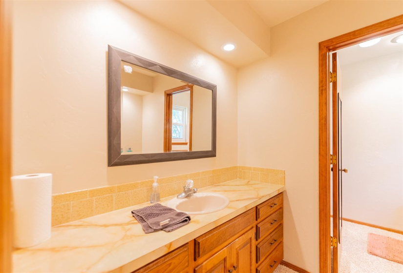 4 Bedrooms Bedrooms, ,2 BathroomsBathrooms,Residential,Single Family,El Camino,2,131901