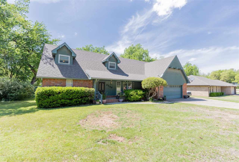 4 Bedrooms Bedrooms, ,2 BathroomsBathrooms,Residential,Single Family,El Camino,2,131901