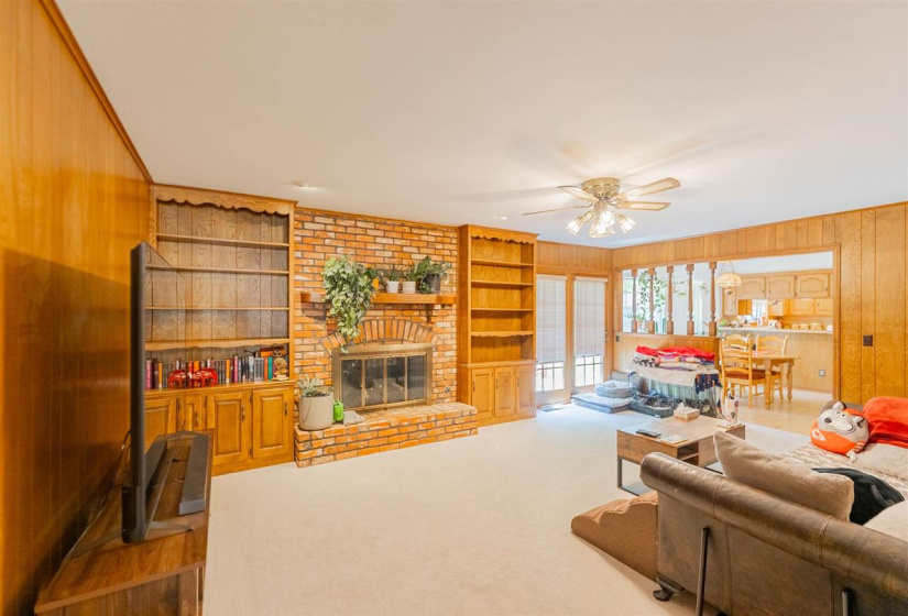 4 Bedrooms Bedrooms, ,2 BathroomsBathrooms,Residential,Single Family,El Camino,2,131901