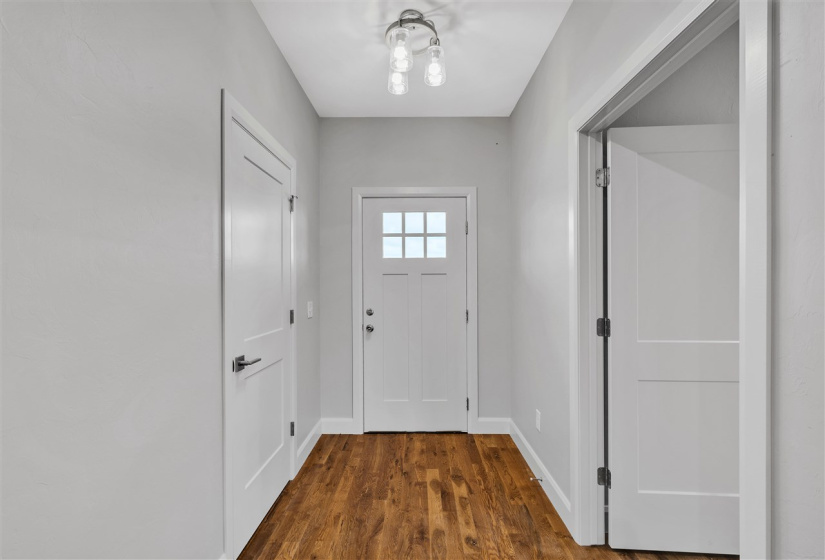 4 Bedrooms Bedrooms, ,2 BathroomsBathrooms,Residential,Single Family,Westchester Way,1,131904