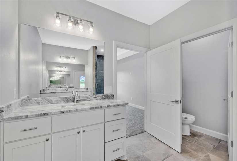 4 Bedrooms Bedrooms, ,2 BathroomsBathrooms,Residential,Single Family,Westchester Way,1,131904