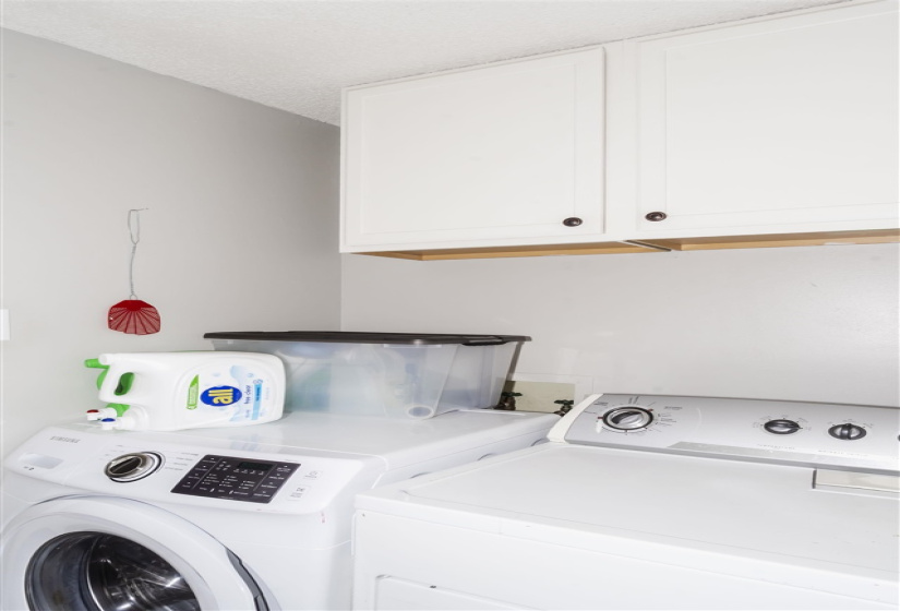 3 Bedrooms Bedrooms, 0 ,2 BathroomsBathrooms,Residential,Single Family,Sunset,1,131908