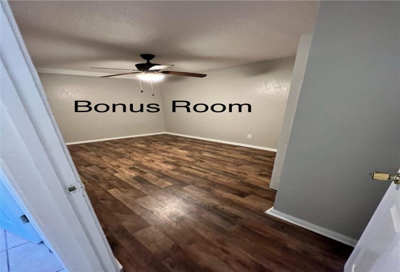 3 BathroomsBathrooms,Multi-family,Duplex,Allen,1,131934