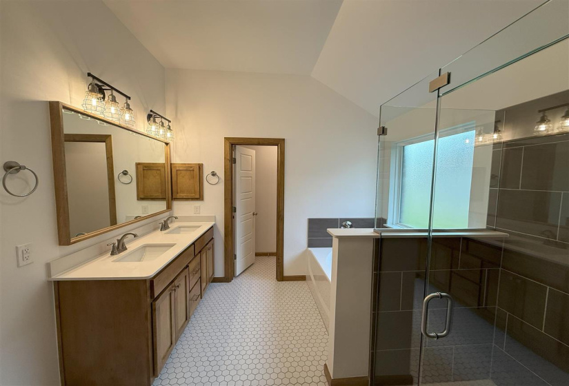 3 Bedrooms Bedrooms, ,2 BathroomsBathrooms,Residential,Single Family,Pintail,1,131931
