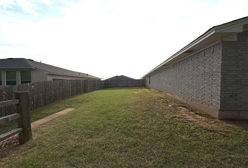 3 Bedrooms Bedrooms, ,2 BathroomsBathrooms,Residential,Single Family,Pintail,1,131931
