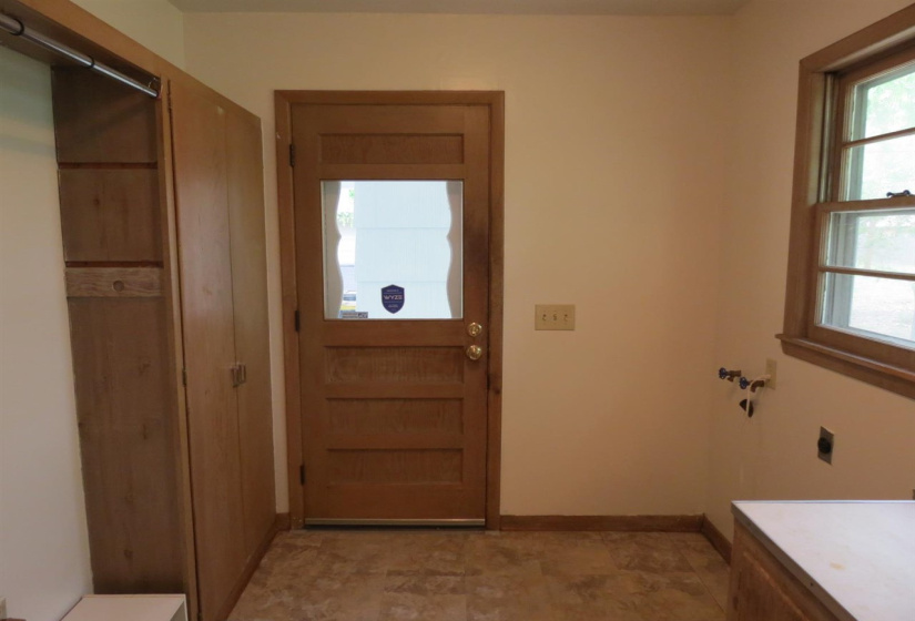 3 Bedrooms Bedrooms, ,2 BathroomsBathrooms,Residential,Single Family,Sunset,1,131933