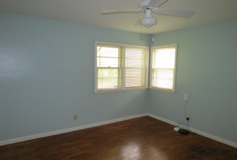 3 Bedrooms Bedrooms, ,2 BathroomsBathrooms,Residential,Single Family,Sunset,1,131933