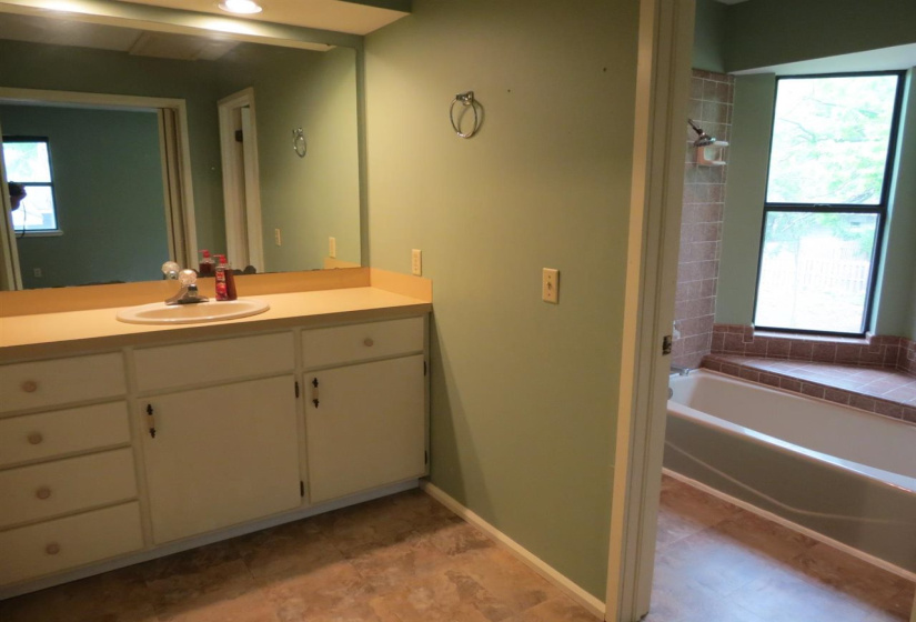 3 Bedrooms Bedrooms, ,2 BathroomsBathrooms,Residential,Single Family,Sunset,1,131933