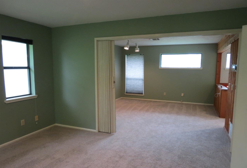 3 Bedrooms Bedrooms, ,2 BathroomsBathrooms,Residential,Single Family,Sunset,1,131933