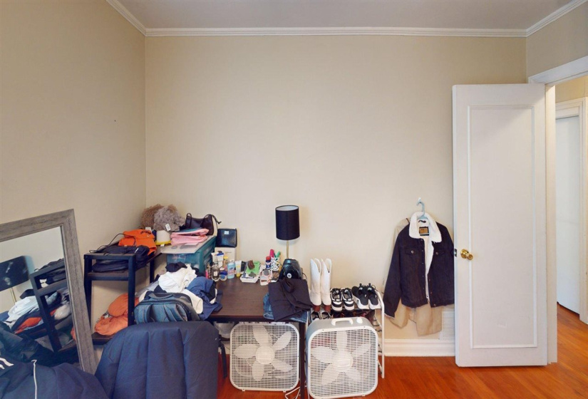 3 Bedrooms Bedrooms, ,2 BathroomsBathrooms,Residential,Single Family,9th,1,131936