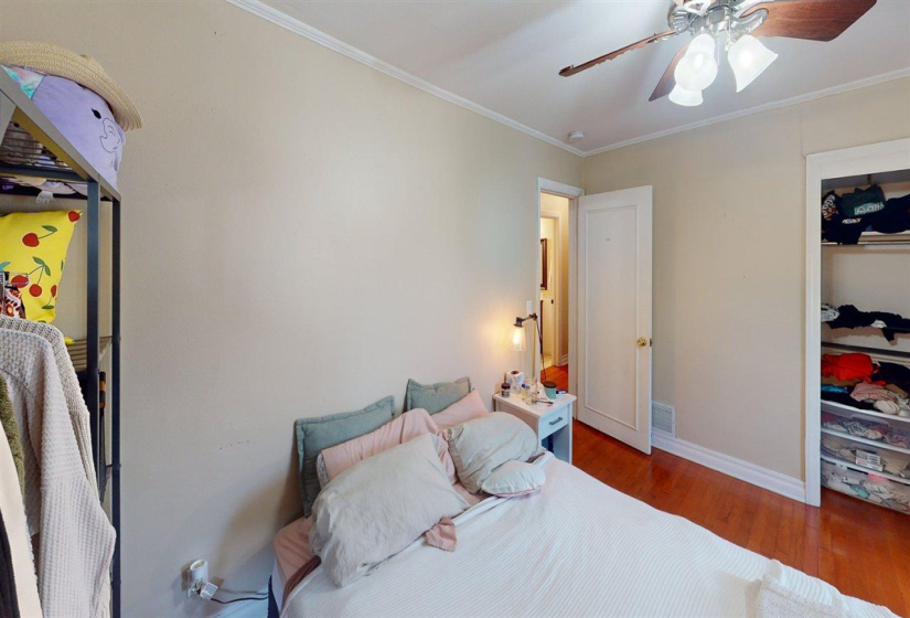 3 Bedrooms Bedrooms, ,2 BathroomsBathrooms,Residential,Single Family,9th,1,131936