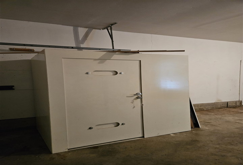 3 Bedrooms Bedrooms, ,2 BathroomsBathrooms,Residential,Single Family,Elm,1,131938