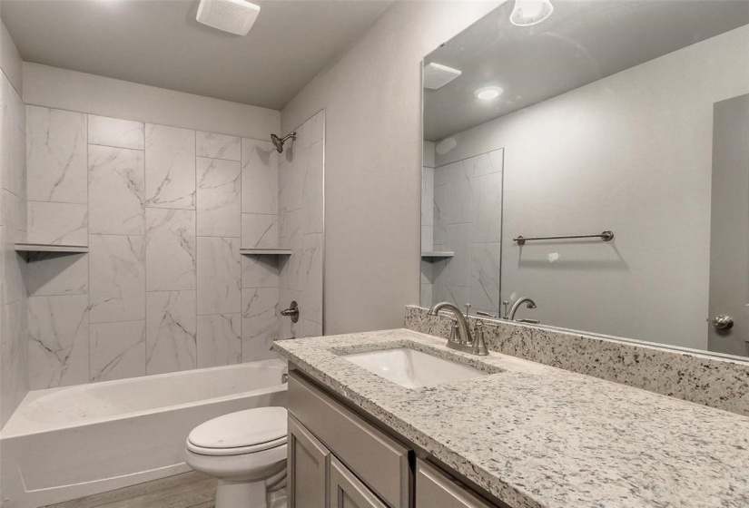 4 Bedrooms Bedrooms, ,3 BathroomsBathrooms,Residential,Single Family,870,1,131941