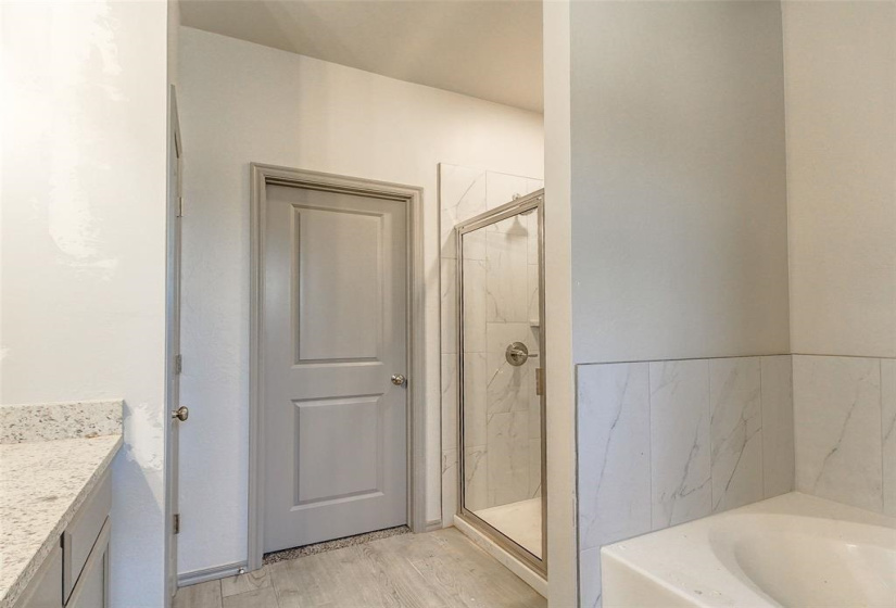 4 Bedrooms Bedrooms, ,3 BathroomsBathrooms,Residential,Single Family,870,1,131941