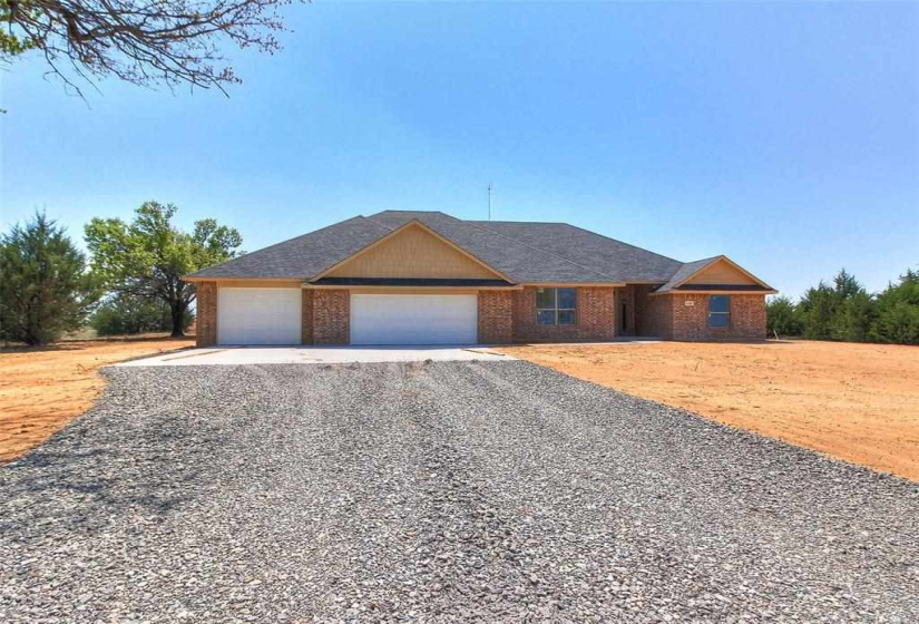 4 Bedrooms Bedrooms, ,3 BathroomsBathrooms,Residential,Single Family,870,1,131941