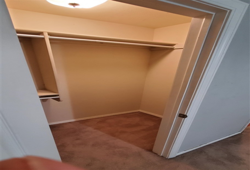 3 Bedrooms Bedrooms, ,2 BathroomsBathrooms,Residential,Single Family,Post Oak,1,131944