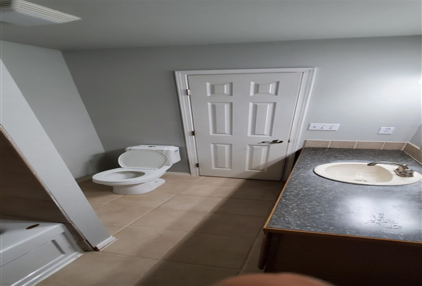 3 Bedrooms Bedrooms, ,2 BathroomsBathrooms,Residential,Single Family,Post Oak,1,131944