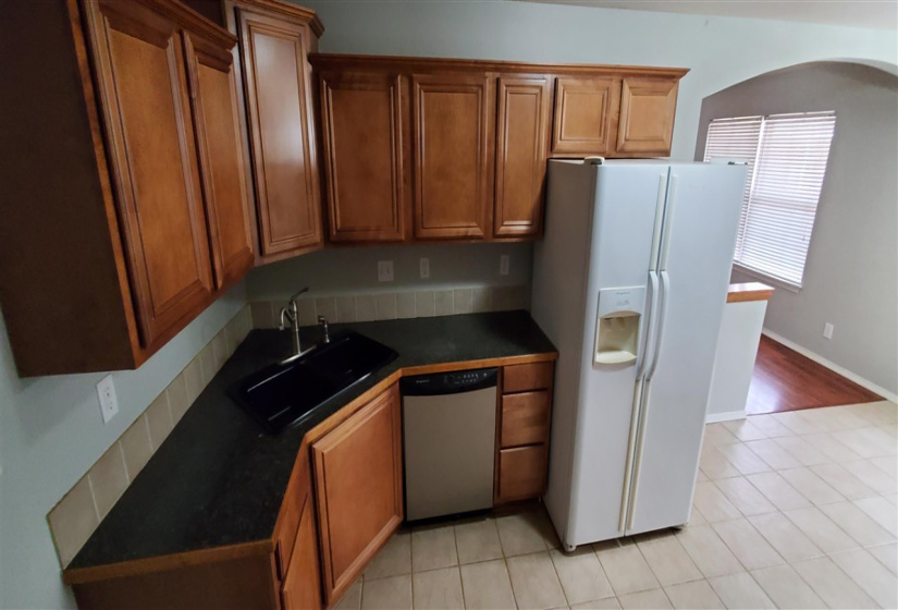 3 Bedrooms Bedrooms, ,2 BathroomsBathrooms,Residential,Single Family,Post Oak,1,131944