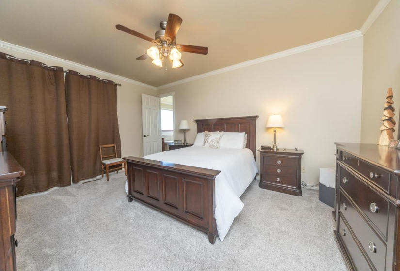5 Bedrooms Bedrooms, ,3 BathroomsBathrooms,Residential,Single Family,Falls,1.5,131950