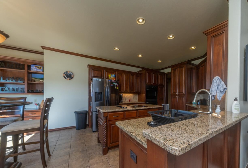 5 Bedrooms Bedrooms, ,3 BathroomsBathrooms,Residential,Single Family,Falls,1.5,131950