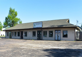 11 BathroomsBathrooms,Commercial/industrial,Commercial,6th,1,131957