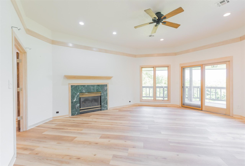 4 Bedrooms Bedrooms, ,3 BathroomsBathrooms,Residential,Single Family,Timberline,2,131953