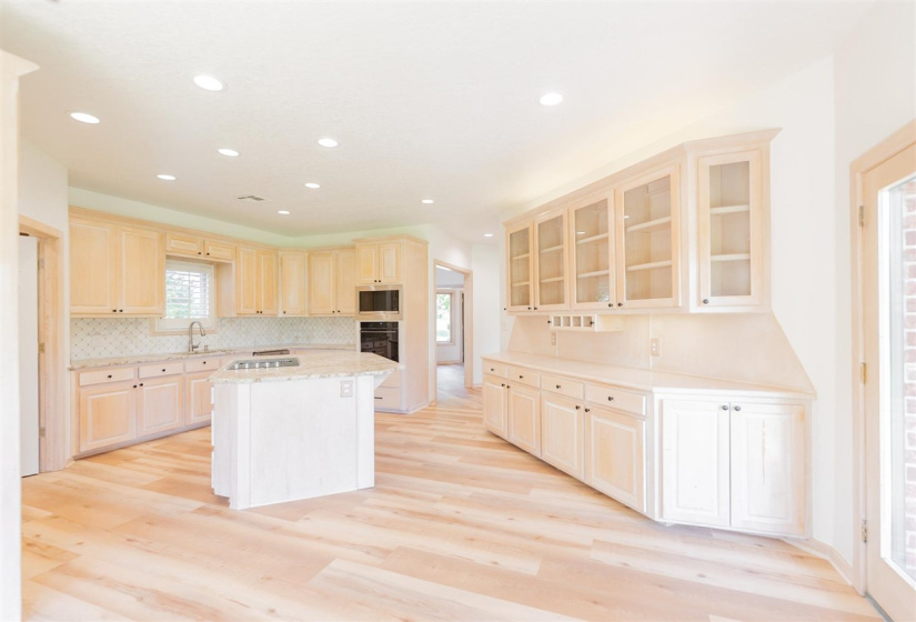 4 Bedrooms Bedrooms, ,3 BathroomsBathrooms,Residential,Single Family,Timberline,2,131953