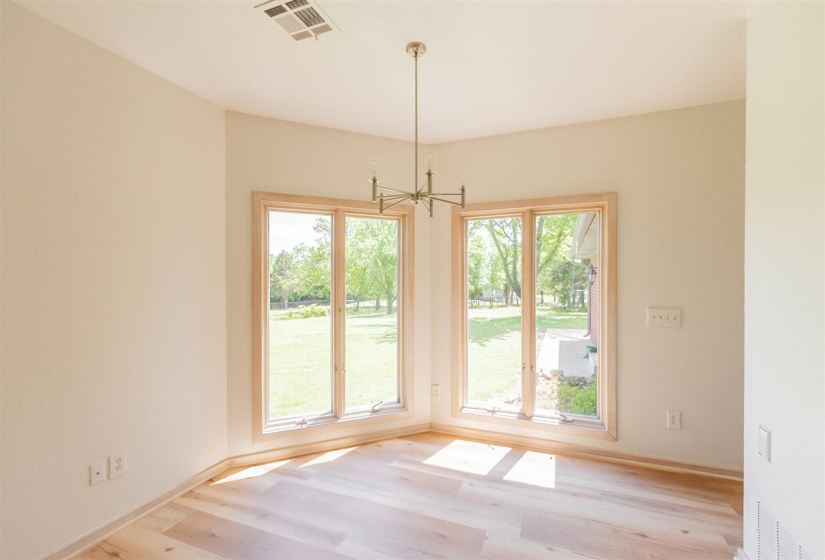 4 Bedrooms Bedrooms, ,3 BathroomsBathrooms,Residential,Single Family,Timberline,2,131953
