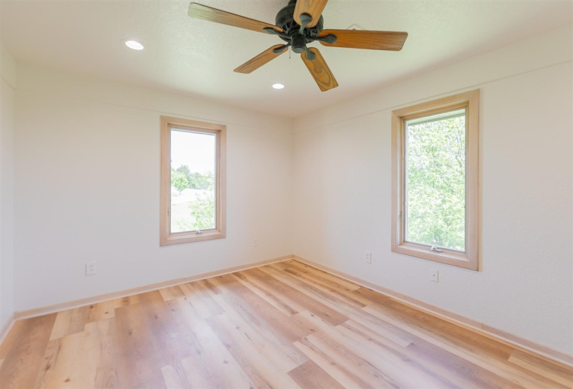 4 Bedrooms Bedrooms, ,3 BathroomsBathrooms,Residential,Single Family,Timberline,2,131953