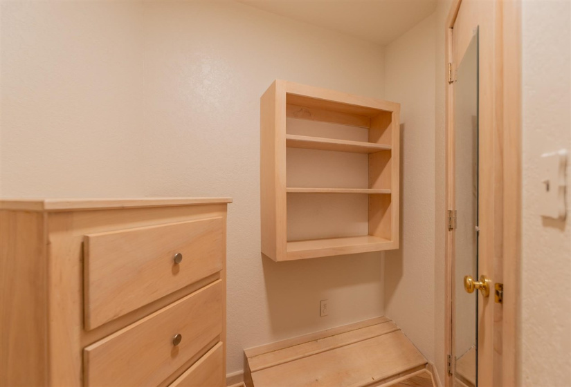 4 Bedrooms Bedrooms, ,3 BathroomsBathrooms,Residential,Single Family,Timberline,2,131953