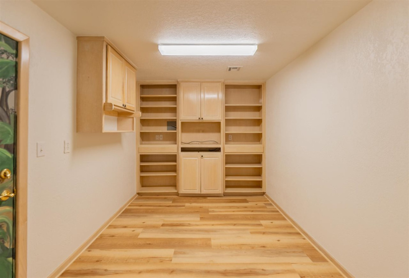 4 Bedrooms Bedrooms, ,3 BathroomsBathrooms,Residential,Single Family,Timberline,2,131953