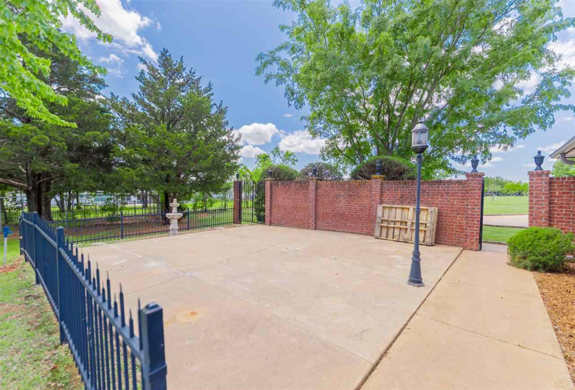 4 Bedrooms Bedrooms, ,3 BathroomsBathrooms,Residential,Single Family,Timberline,2,131953