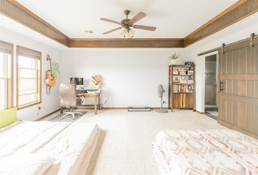 4 Bedrooms Bedrooms, ,2 BathroomsBathrooms,Residential,Single Family,Fountain View,2,131954