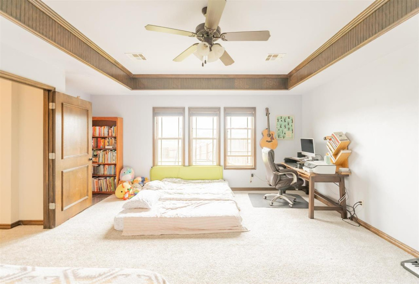 4 Bedrooms Bedrooms, ,2 BathroomsBathrooms,Residential,Single Family,Fountain View,2,131954