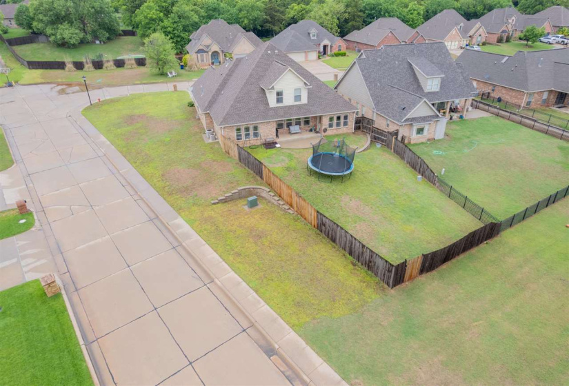 4 Bedrooms Bedrooms, ,2 BathroomsBathrooms,Residential,Single Family,Fountain View,2,131954