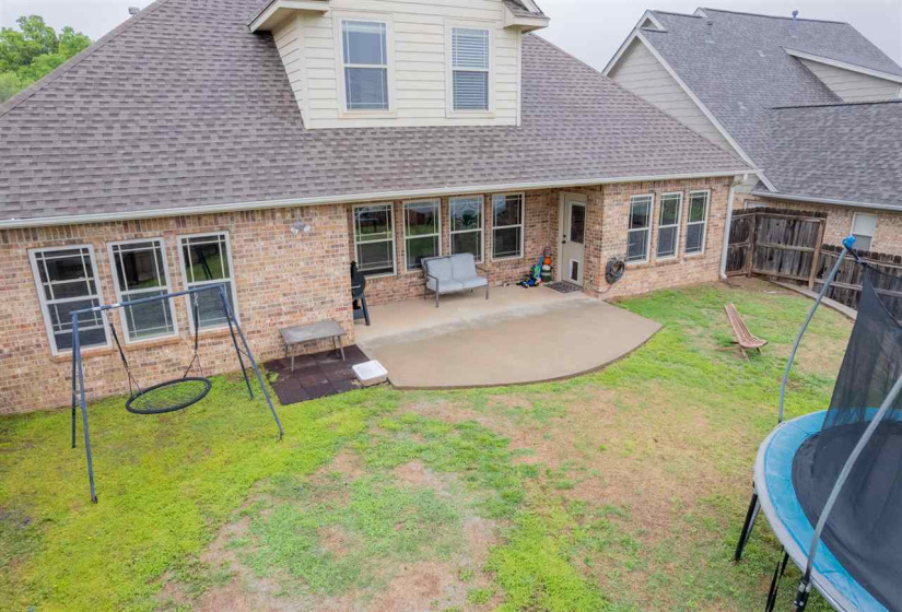 4 Bedrooms Bedrooms, ,2 BathroomsBathrooms,Residential,Single Family,Fountain View,2,131954