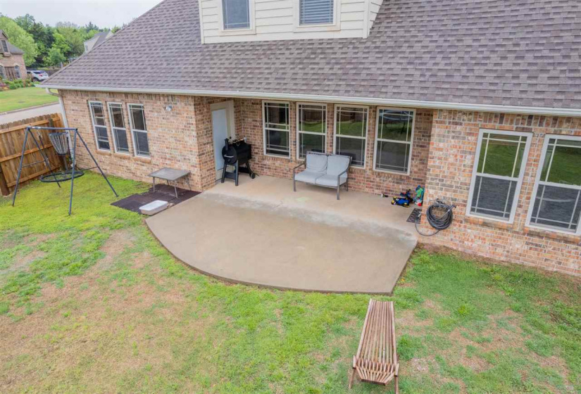 4 Bedrooms Bedrooms, ,2 BathroomsBathrooms,Residential,Single Family,Fountain View,2,131954