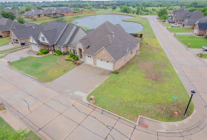 4 Bedrooms Bedrooms, ,2 BathroomsBathrooms,Residential,Single Family,Fountain View,2,131954