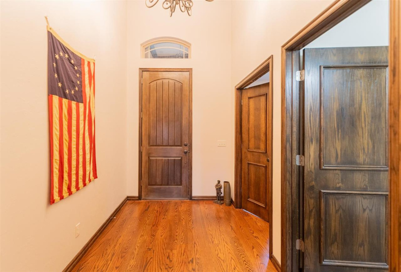 4 Bedrooms Bedrooms, ,2 BathroomsBathrooms,Residential,Single Family,Fountain View,2,131954