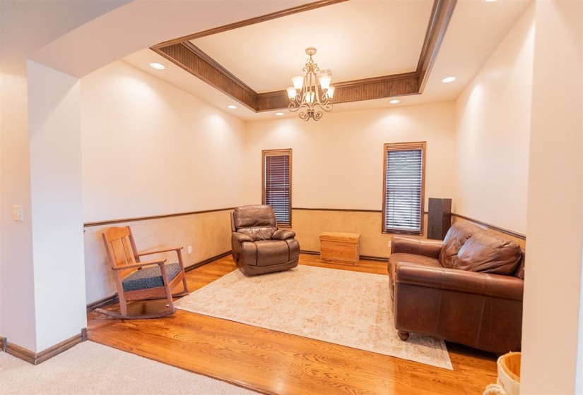 4 Bedrooms Bedrooms, ,2 BathroomsBathrooms,Residential,Single Family,Fountain View,2,131954